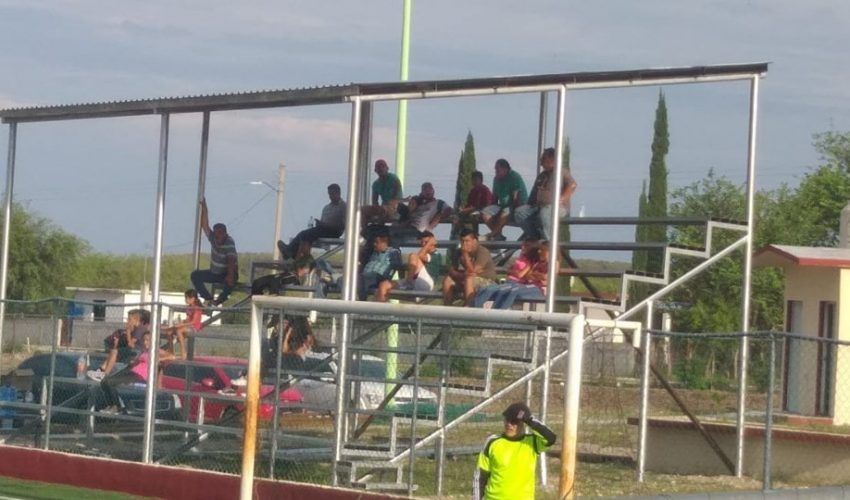 Atendiendo al deporte en Cruillas, TAM.
